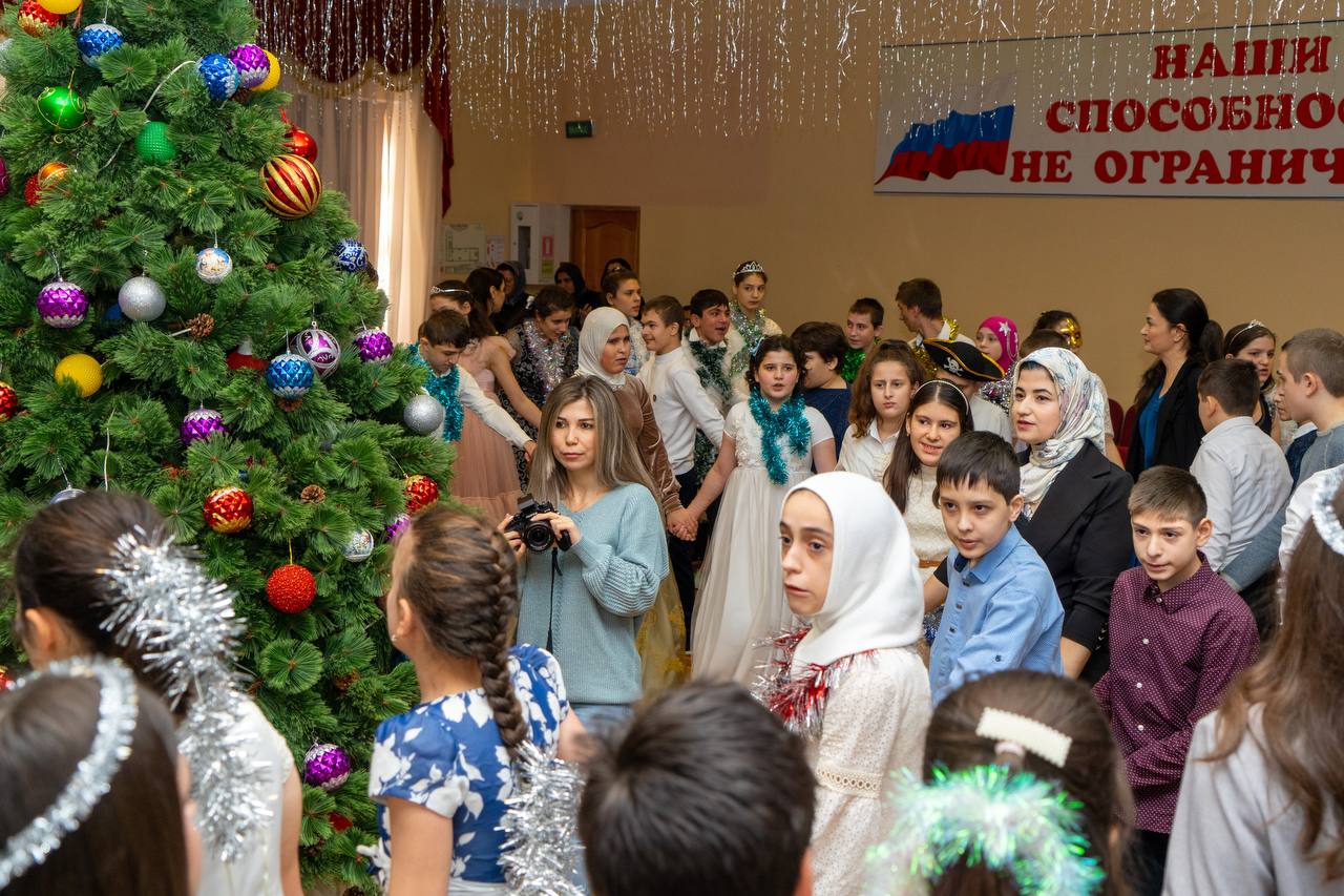 Студенты ГПК приняли участие в подготовке утренника